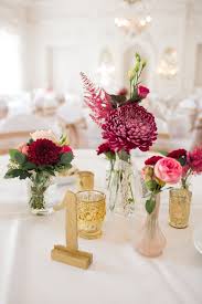 Castle Wedding In Autumn In Warm Berry Tones Wedding Blog The Little Wedding Corner Bianca In 2020 Diy Wedding Lighting Diy Wedding Decorations Wedding Decorations
