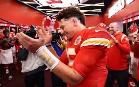 Patrick Mahomes: 'estou mais preocupado com o legado e em ganhar anéis do  que com dinheiro' - Lance!