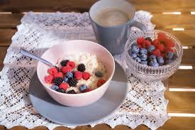 One great option is to eat a great deal of vegetables and fruits, which are heavy in nutrition but light in calories. Oatmeal For Diabetes Benefits Nutrition And Tips