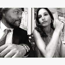 Nas redes sociais, césar mourão, partilhou uma fot. Cesar Mourao Partilha Foto Rara Da Namorada Famashow