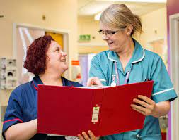 How To Become A Maternity Support Worker