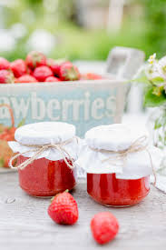 Die Leckersten Erdbeerrezepte Marmelade Und Erdbeerlimes Pomponetti Rezept Erdbeermarmelade Rezept Marmelade Erdbeeren Marmelade