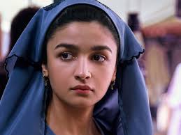 Raazi Hq Movie Wallpapers Raazi Hd Movie Wallpapers 50535 Oneindia Wallpapers Watch raaz reboot (2016) from player 1 below. oneindia wallpaper