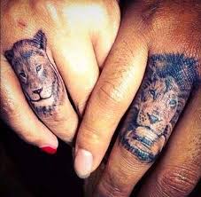 Couple Finger Lion Tattoo Sevgili Cift Aslan Dovmesi Parmak Sevgili Dovme Aslan Dovmesi Tattoo