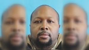 St. Louis-area mom, 2 children killed; baby taken, but safe