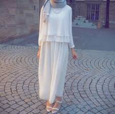 Prewedding pada foto diatas memadupadankan dua warna yang cukup menarik untuk dipandang. 22 Prewedding Jawa Ideas Javanese Wedding Prewedding Photography Indonesian Wedding