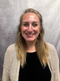 Lisa Ochs's Instagram, Twitter & Facebook