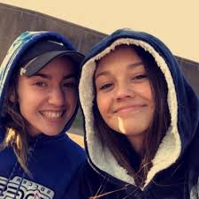 Jocelyn (@jocelynlove1610)