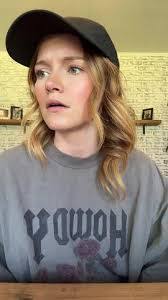 Leslie Marler's Instagram, Twitter & Facebook