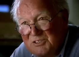 John Pearson, Fleming biographer, dies