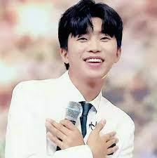 (사진=주피터엔터테인먼트)이데일리 스타in 김보영 기자 가수 겸 탤런트 이지훈이 오는 10월 비연예인 신부와 웨딩마치를 올린다. ìž„ì˜ì›… í°ì•„ë²„ì§€ ìž„ì˜ì›…çˆ¶ ë…¸ëž˜ì‹¤ë ¥ ì¢‹ì•˜ë‹¤ ë¶€ì „ìžì „ ì´ìŠˆ ì—°ì˜ˆ ê¸°ì‚¬ë³¸ë¬¸ êµ­ì œë‰´ìŠ¤