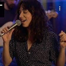 Zeynep bastık was born on 8 july 1993 in çanakkale. Stream Zeynep Bastik Felaket Akustik By Iremari Listen Online For Free On Soundcloud