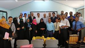 عدن الغد قسم اللغة الإنجليزية بكلية التربية عدن ينظم ندوة علمية