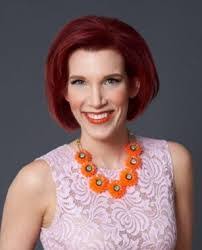 Elise Naylor's Instagram, Twitter & Facebook