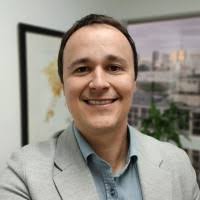 400+ perfis com “Eberle”