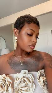 happy birthday to me and everyone else today 🖤