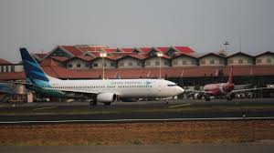 Masih aktif jadi pilot capt limbong cerita pertaruhan nyawa dalam profesinya. Adakah Tukang Parkir Yang Kaya Ada Tukang Parkir Pesawat Era Id