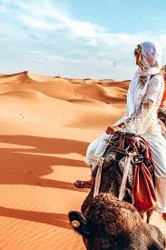 Morocco berber travel organizes marrakech private desert tours and excursions day trips with camel treks to sahara desert with experienced drivers and enjoy excursions from marrakech in day trip to essaouira , reserve guided casablanca culture tours, enjoy camel ride in sahara desert in private. Pin On Paqinting