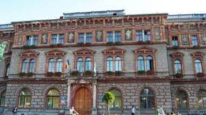 Universitatea transilvania din brașov vă urează sărbători fericite! Admitere La Universitatea Transilvania Pentru 2020 2021 Cate Locuri Sunt È™i Care Este Calendarul Examenelor Newsbv