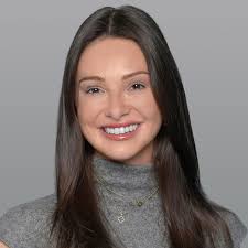 Lena Weeks's Instagram, Twitter & Facebook