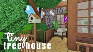 Bloxburg Tiny Tree House 36k Roblox Youtube Tree House Dream House Exterior House Games