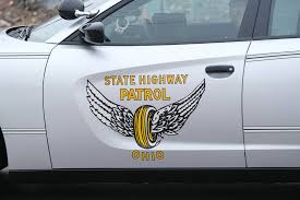 Perrysburg man injured in airplane crash