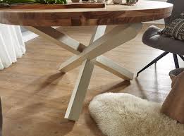 Holz weist häufig individuelle maserungen auf, auch astlöcher machen einzelne tische zu unikaten. Design Esszimmertisch Boha Rund Online Kaufen