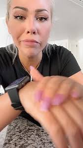 Amazon.com: Tabitha Replay Cream with Ceramide NP, Shea Butter and Jojoba  Oil, Soothing, Skin-Replenishing, Moisture Barrier-Repairing Cream for Dry,  Dehydrated Skin, Fragrance-Free, 1.69 fl.oz : Beauty & Personal Care