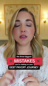 Are you making any of these mistakes? Love you all 💕💕 #debtfree  #creditcarddebt #debtfreejourney #moneycoachforwomen #overspender  #overspendingtips #overspendingmoney #compulsivespending ...
