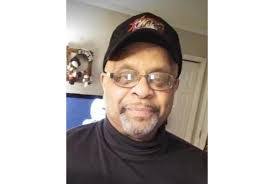 Damon Hilliard's Instagram, Twitter & Facebook