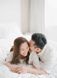 Casual engagement indoor prewedding kc chan photography film via pinterest.com. 30 Foto Prewedding Indoor Casual Elegant Simple