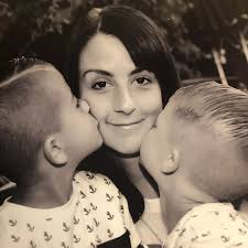 Friends of woman killed in M4 crash are trying to raise as much money as  possible for her family