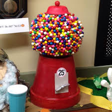 Pin By Gail Haggard On Halloween Pinterest Creative Pumpkin Decorating Pumpkin Halloween Decorations Pumpkin Decorating