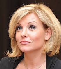 May 31, 2021 · liptai claudia instagram posztájában osztotta meg történetét, amelynek középpontjába bizony egy szerencsétlen véletlen szerepel. Liptai Claudia Noizz