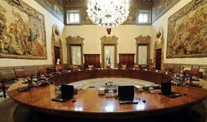 Dei 38 miliardi a disposizione, ben 14 saranno utilizzati per la nuova tranche di contributi a fondo perduto.non cambiano i requisiti rispetto al precedente provvedimento: Cgd93lpxni0wbm