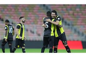 دوري أبطال آسيا هي بطولة كرة قدم آسيوية سنوية ينظمها الاتحاد الآسيوي لكرة القدم منذ عام 1967 لأفضل أندية كرة القدم في آسيا. Ø§Ù„Ø§ØªØ­Ø§Ø¯ Ø§Ù„Ø³Ø¹ÙˆØ¯ÙŠ ÙŠØ¶Ù…Ù† Ø§Ù„Ù…Ø´Ø§Ø±ÙƒØ© ÙÙŠ Ø¯ÙˆØ±ÙŠ Ø£Ø¨Ø·Ø§Ù„ Ø¢Ø³ÙŠØ§ Ø¨ÙˆØ§Ø¨Ø© Ø§Ù„Ø£Ù‡Ø±Ø§Ù…