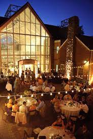 Southern Green White Wedding Cheekwood Gardens Pizzazzerie Nashville Wedding Venues Wedding Venues Nashville Wedding