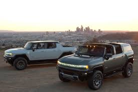 The fully loaded edition 1 will be the only version available at first, with lesser models coming for the 2023 model year. 2024 Gmc Hummer Ev Suv Prices Reviews And Pictures Edmunds