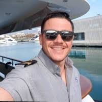 30+ perfiles de «Noble»