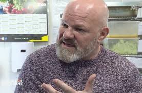 c est qui ce mec philippe etchebest furieux apres les methodes d un cuisinier dans cauchemar en cuisine video