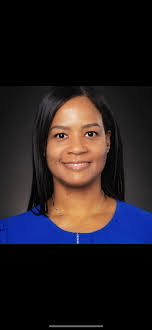 Candace Hooper's Instagram, Twitter & Facebook