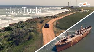 Faleza este foarte înaltă, accesul pe plajă se face pe scări. Plaja Salbatica De La Tuzla 2018 Si Epava De La Costinesti Cu Drona Youtube