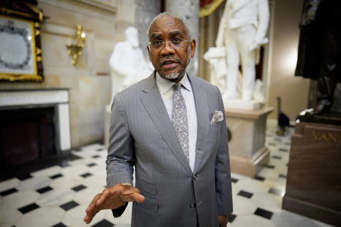 Democrats propose bill to strike down controversial Saudi nuclear deal - ABC News