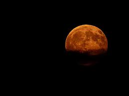 During a total lunar eclipse, the moon appears to turn red while passing through earth's shadow. Eclipse 2018 When Is The Lunar Eclipse Blood Moon Visible In India Uae And Malaysia Science News Express Co Uk