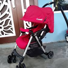 1st self standing fold easy to stroll around even folded; Combi Stroller Shopee Malaysia
