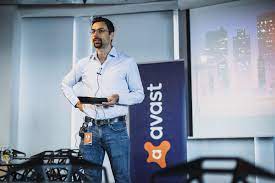 Točení a stříhání videí je moje druhá část života. Avast Developers On Twitter Ondrej Vlcek Cto Of Avast Welcomes The Participants Of The Avast Adventure