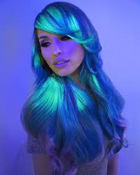 People Are Loving This New Glow In The Dark Hair Trend Rainbow Hair Pastel Hair Hot Hair Colors