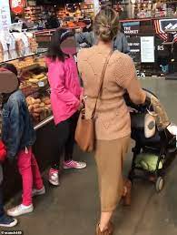 Identity Of Bagel Karen Filmed During Racist Tirade At Queens Cashier Revealed Daily Mail Online