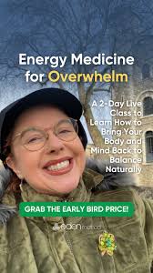 👑 This is the Crown Pull: a simple energy exercise that helps relieve any  tension and congestion in your head. 😌 It's also perfect if you've been  feeling mentally tired and overwhelmed.