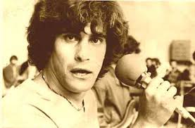 From wikimedia commons, the free media repository. Cristi Minculescu Muzica Familie O Legenda A Rock Ului Cu Un Suflet De Iris Permanent